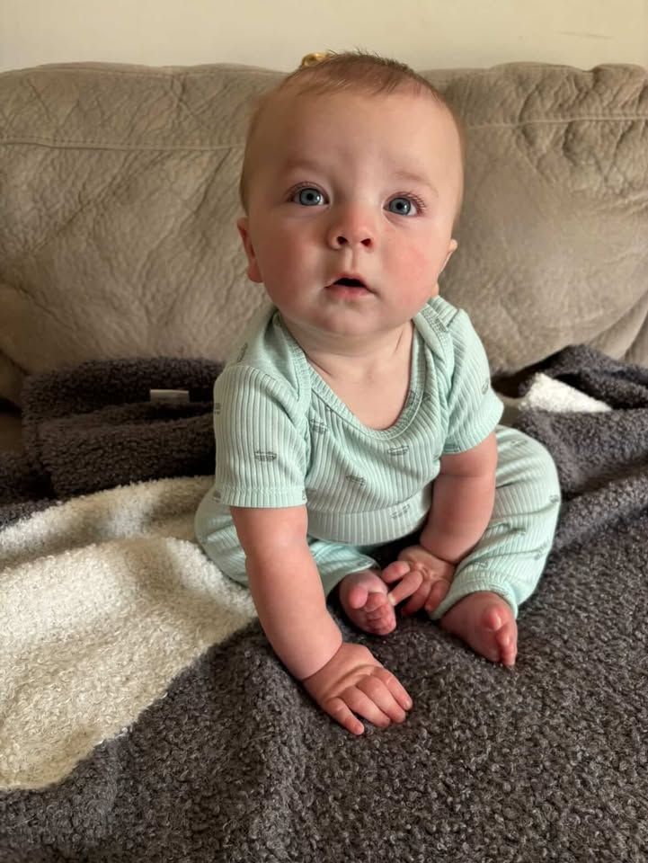 Column Hero Right Container Image